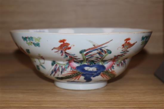 A Chinese bowl decorated with birds and ducks diameter 20.5cm